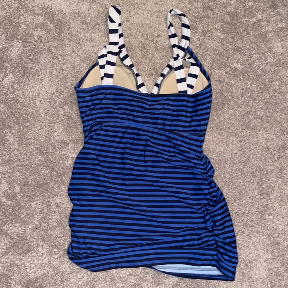 A Pea in the Pod medium maternity swim tankini top blue striped navy beach pool - Picture 6 of 8
